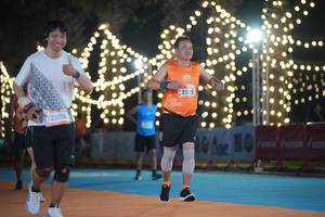 BIB: 21658, 2318
                            <button type="button" onclick="openModal(21636008)" class="btn btn-primary btn-sm float-right btn-popup" data-toggle="modal" data-target=".modal-high-quality">
                        <i class="fas fa-shopping-cart"></i> Add to Cart
                    </button>
                                            <button type="button" onclick="isThisMe(21636008, true)" class="btn btn-success btn-sm float-right btn-popup btn-isme hidden" data-toggle="tooltip" data-placement="bottom" title="นี่คือรูปของคุณใช่ไหม คลิกที่นี่เพื่อเอาเข้าอัลบั้ม">
                        <i class="fas fa-plus"></i> Add to album
                    </button>
                    <button type="button" onclick="isThisMe(21636008, false)" class="btn btn-warning btn-sm float-right btn-popup btn-isnotme hidden">
                        <i class="fas fa-ban"></i> Remove from album
                    </button>